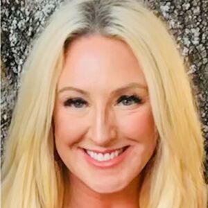 Meet your Posher, Cassie